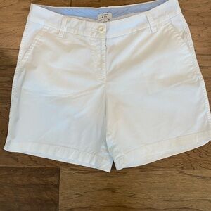 Crown & Ivy Women's Crisp White Bermudas